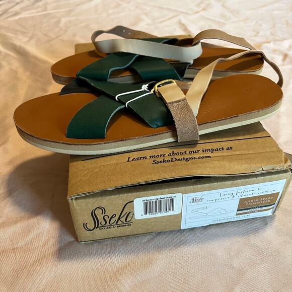 Sseko‎ Ankle Strap Crossover in Agave Sheepskin Size 6 New - Picture 2 of 5